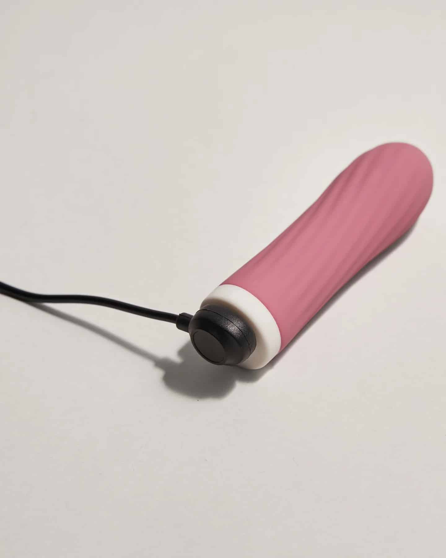 Cargador-juguete-sexual-meibi-rosa-ada_1440x1800