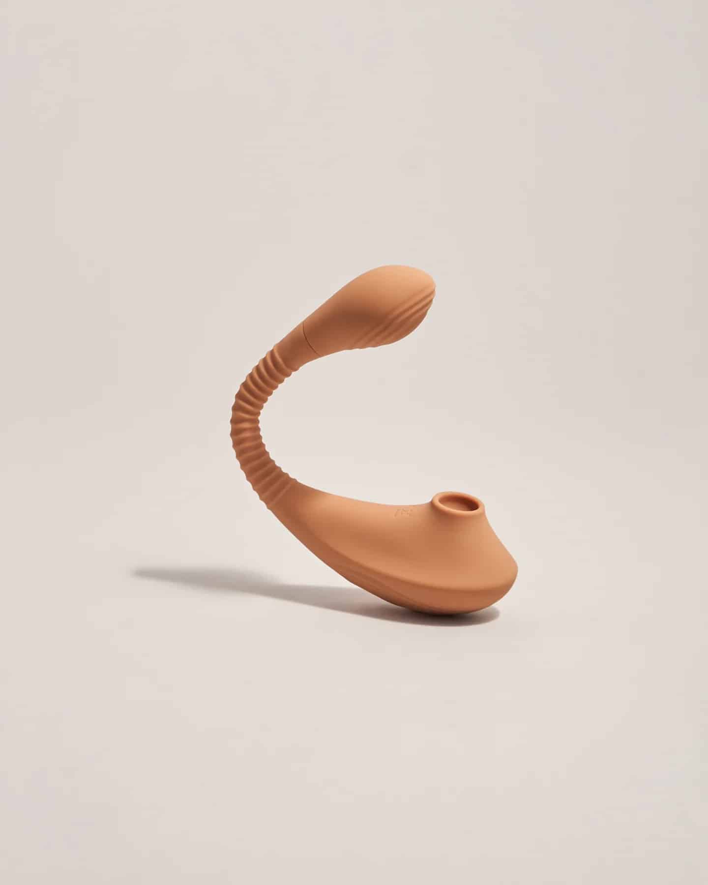 Succionador-clitoris-dildo-vulva_1440x1800